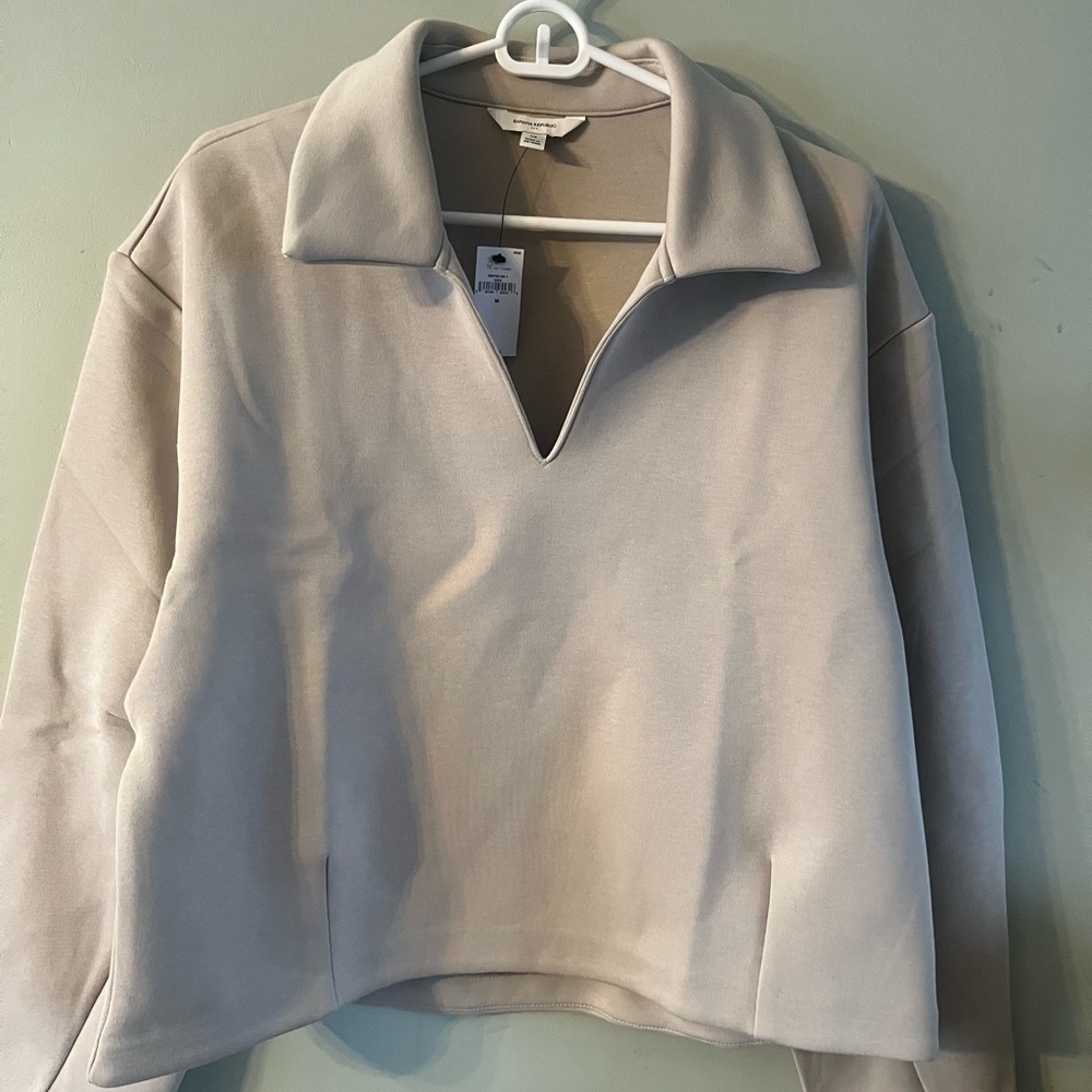 Zara Beige Collared Sweatshirt